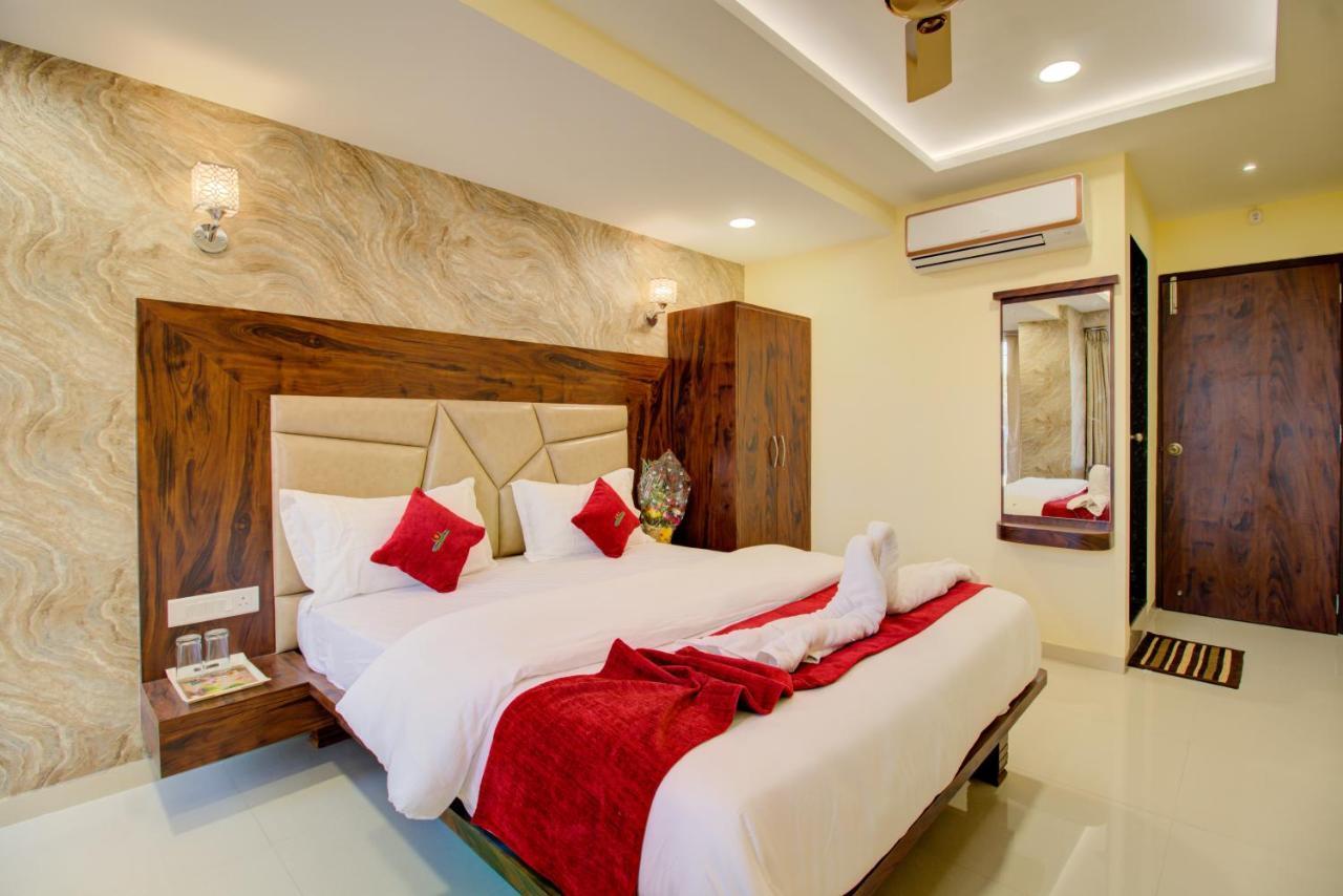 Hotel Samaira Residency,Dombivali Dive Екстер'єр фото