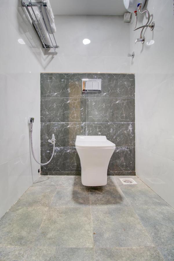 Hotel Samaira Residency,Dombivali Dive Екстер'єр фото